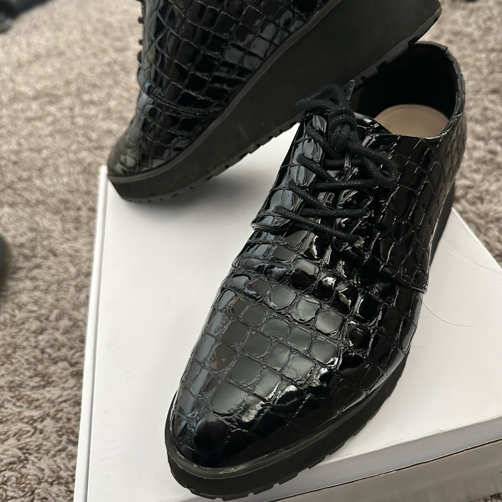 Aldo black shoes